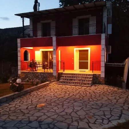 Red ヴィラ *