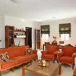 Red Villa Nydri (Lefkada)