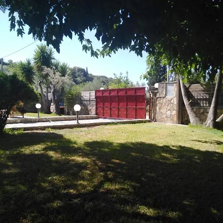 Red Vila Nydri (Lefkada)