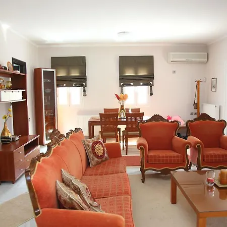 Villa Red Nydri (Lefkada)